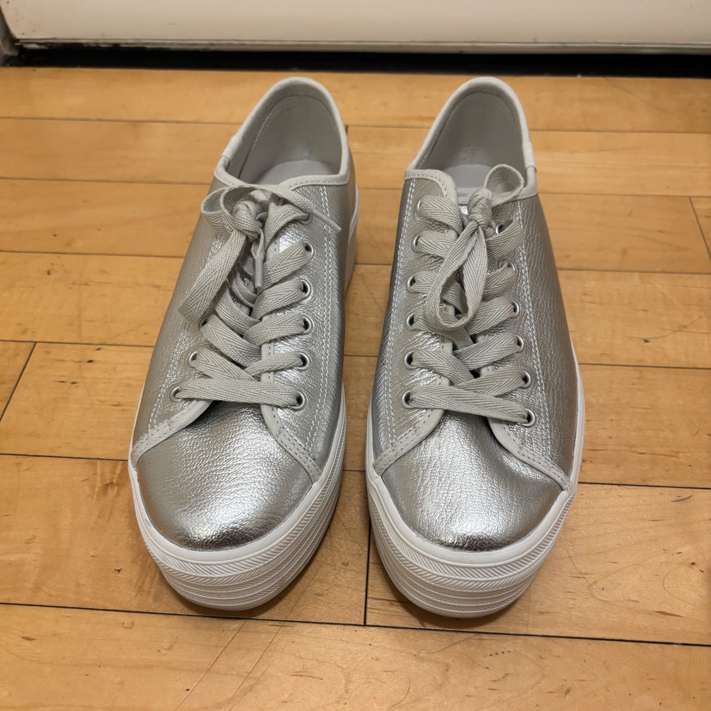 Keds Womens Triple Up Metallic Sneaker